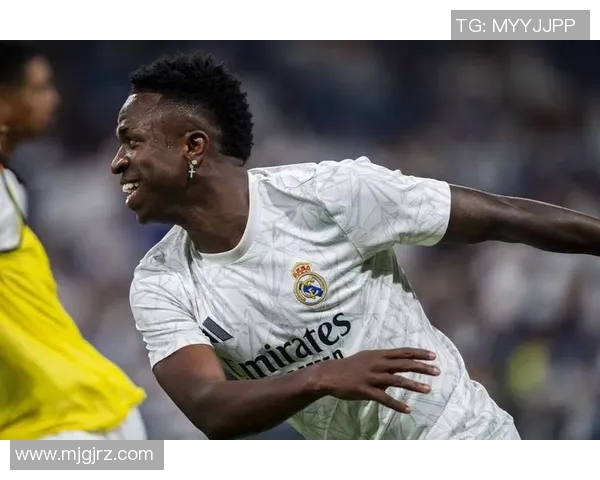 俄罗斯足球明星的辉煌历程与成就探秘