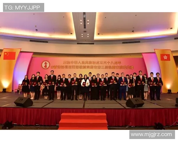 西安足球队的转型之路:从传统到现代的深度解析与展望 西安足球队的转型之路:从传统到现代的深度解析与展望