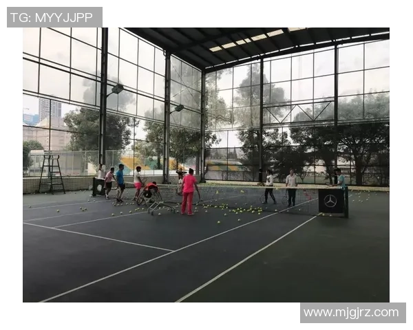 成都网球队技术分析与提升策略探讨助力网球运动发展 成都网球队技术分析与提升策略探讨助力网球运动发展